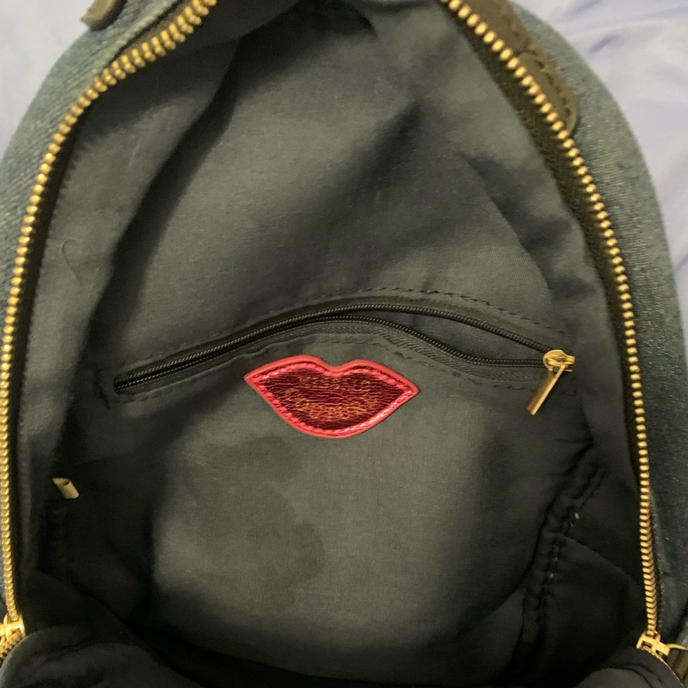 Small backpack - Picture 3 of 3